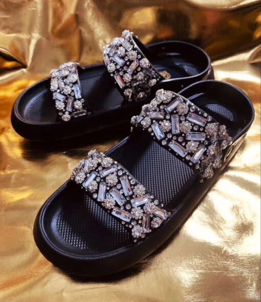 The Diamond Sandals : Calvin.